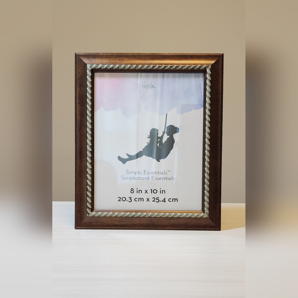 Studio Décor Picture Frame 8x10 – Modern Minimalist